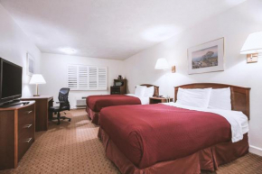 Sky-Palace Inn & Suites McCook